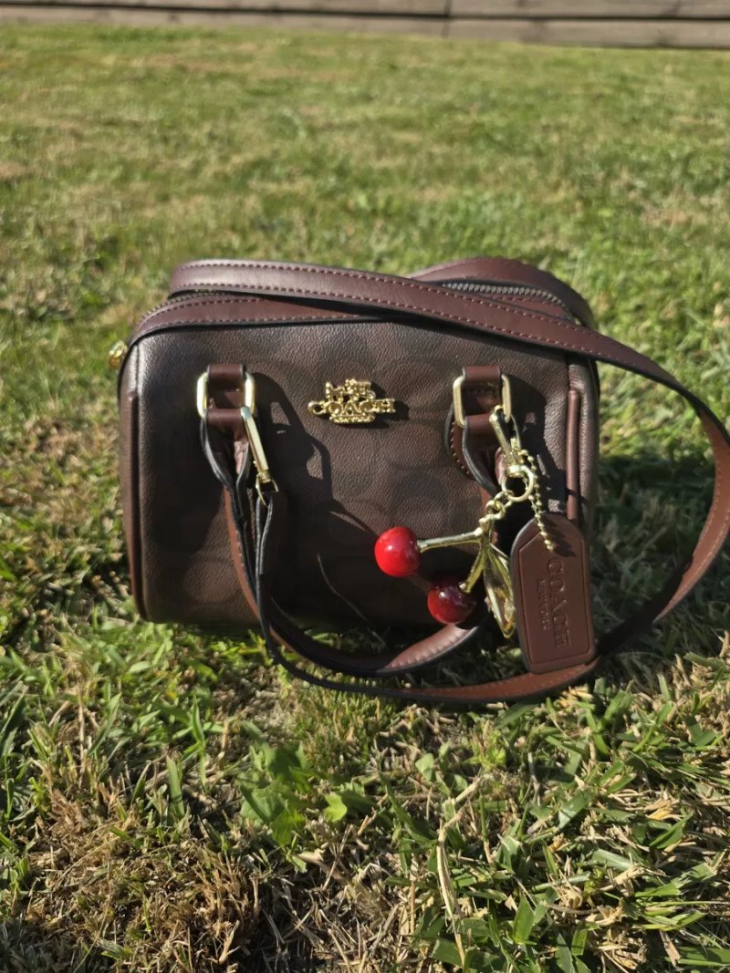 Сумка Coach Teri Mini Crossbody Bag With Cherry Print  коач тері — фото 4