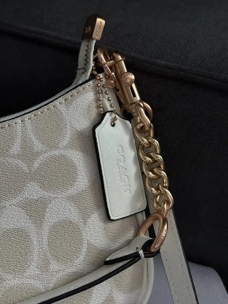 Сумка Coach Teri Shoulder Bag, коуч, коач біла — фото 3
