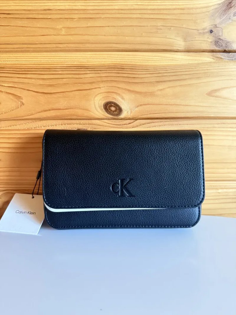 Сумка crossbody Calvin Klein — фото 2