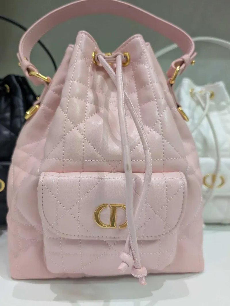 Сумка Dior ‼️ Люкс‼️по типу рюкзачка абсолютно вся шкіряна, зовні та і середині, довжина 20 см — фото 5
