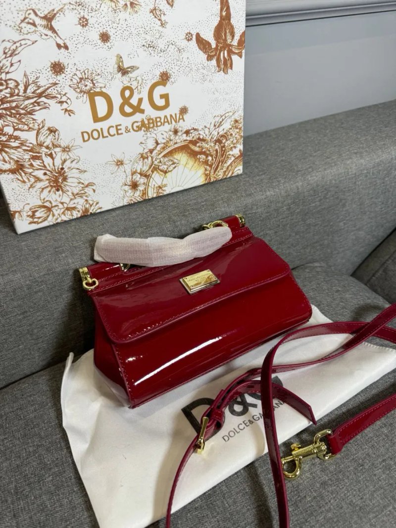 Сумка Dolce & Gabbana Mini Sicily Cherry Lacquer Bag — фото 2