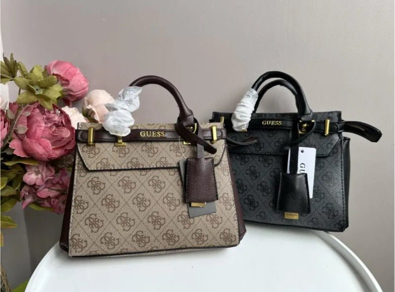 Сумка guess у 4 кольорах на вибір — фото 7