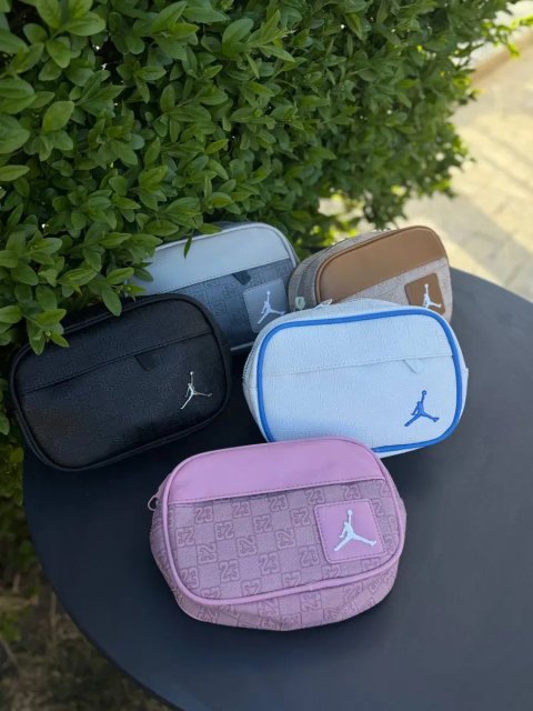 Сумка Jordan monogram через плечо черная сумка кожаная джордан мужская барсетка через плечо Джордан | Сумка шкіряна чоловіча Jordan чорна