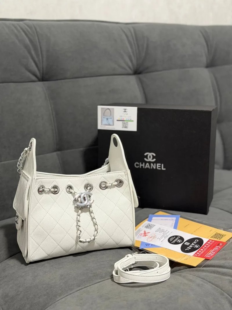 Сумка мішок Chanel жіноча — фото 4