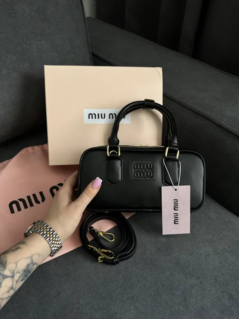Сумка miumiu/Jacquemus миу миу міу — фото 2