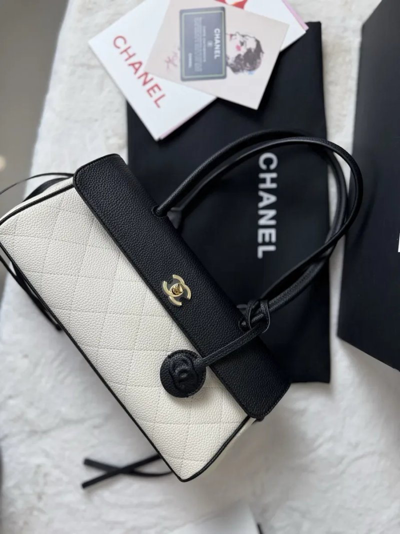 Сумка шанель | Сумка Chanel Urban Essential East West Small AS6288 31 см чорно-біла — фото 3