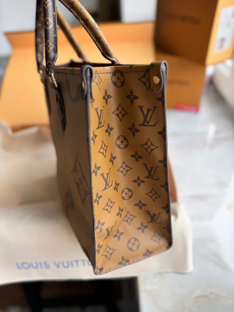 Сумка шопер тоут жіноча Louis Vuitton OnTheGo луи вітон коричнева — фото 5