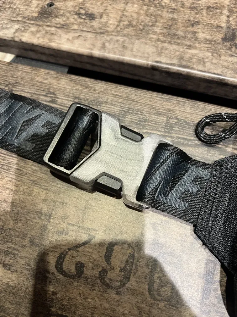 Сумка сумочка месенджер nike mini bag барсетка найк маленька міні чорн — фото 5