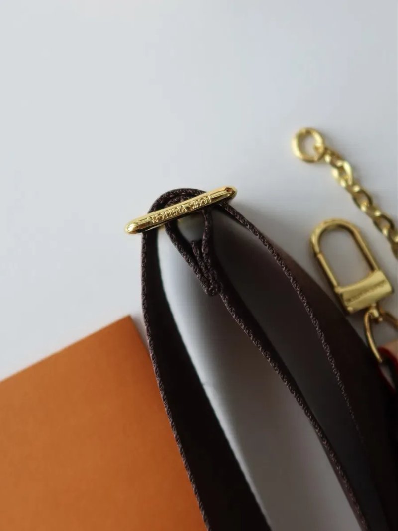 Сумка жіноча 3в1 Louis Vuitton Multi Pochette Brown луи витон шкіра натуральна шкіра сумочка коричнева мультипошет клатч гаманець ремінь тріо — фото 4