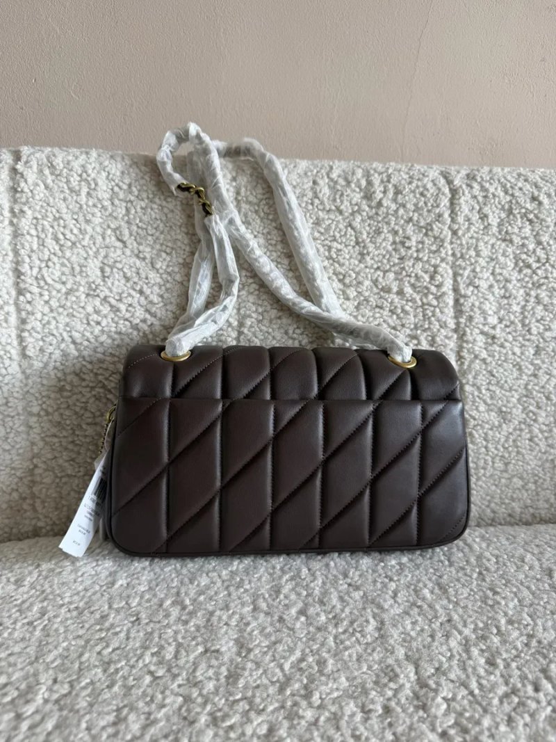 Сумка жіноча Coach Tabby Shoulder Bag 26 with pillow — фото 3