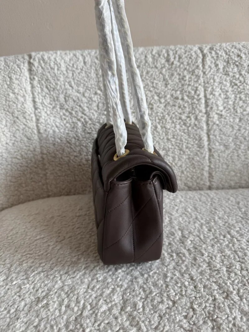 Сумка жіноча Coach Tabby Shoulder Bag 26 with pillow — фото 4