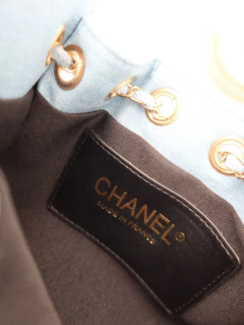 Сумка жіноча джинсова денім блакитна Chanel 25 Hobo Bag сумочка стильна тренд 2026 шанель женская мини купити сумку — фото 6