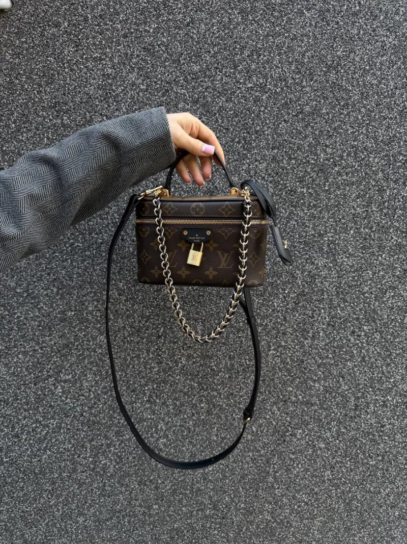 Сумка жіноча Louis Vuitton — фото 7