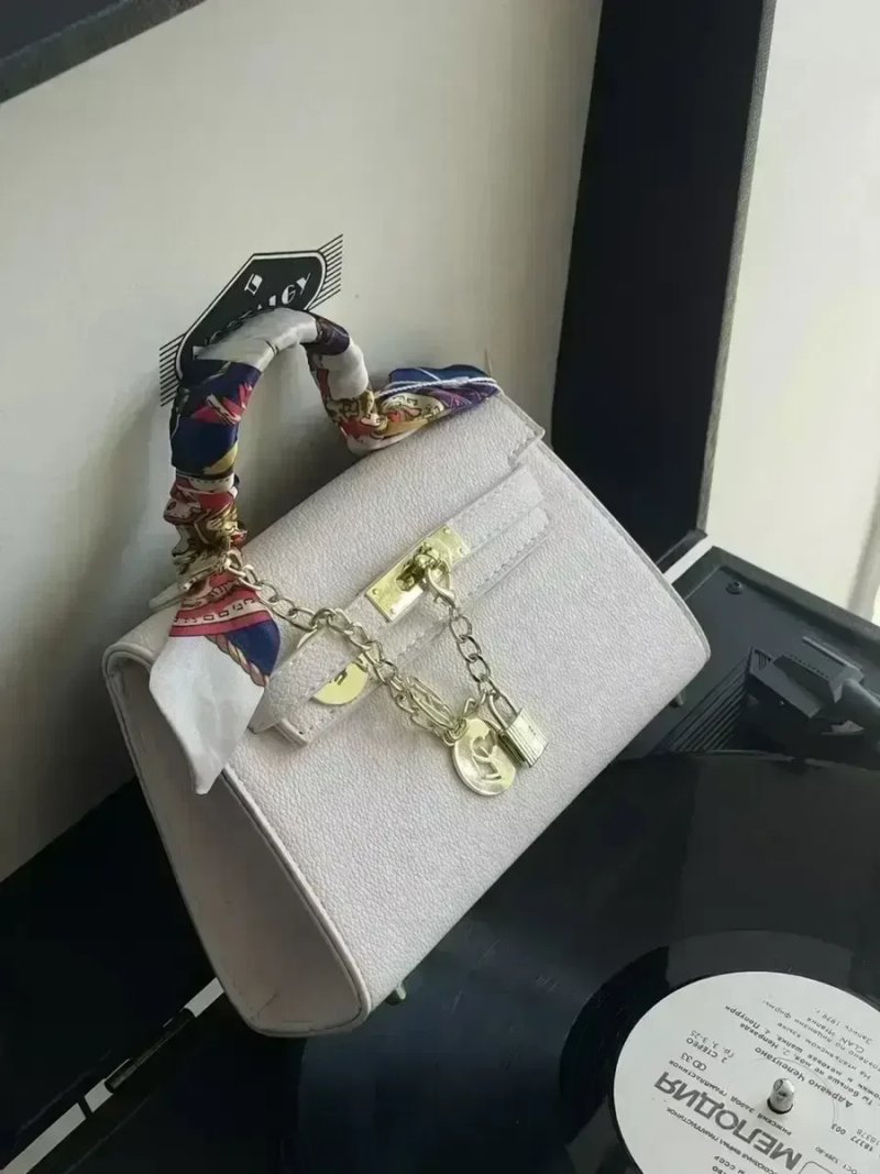 Сумочка Хермес жіноча шкіряна Повний комплект сумка Hermes Kelly біла через плече кросбоді — фото 3