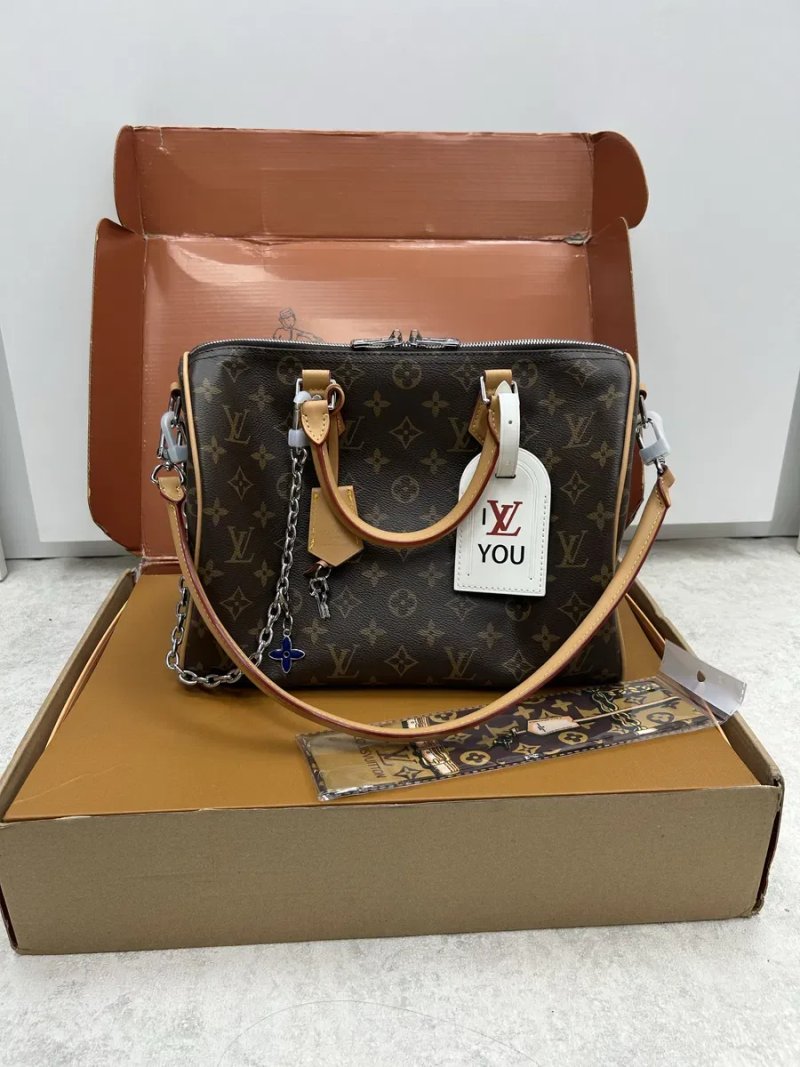 Сумочка в стилі LV — фото 8