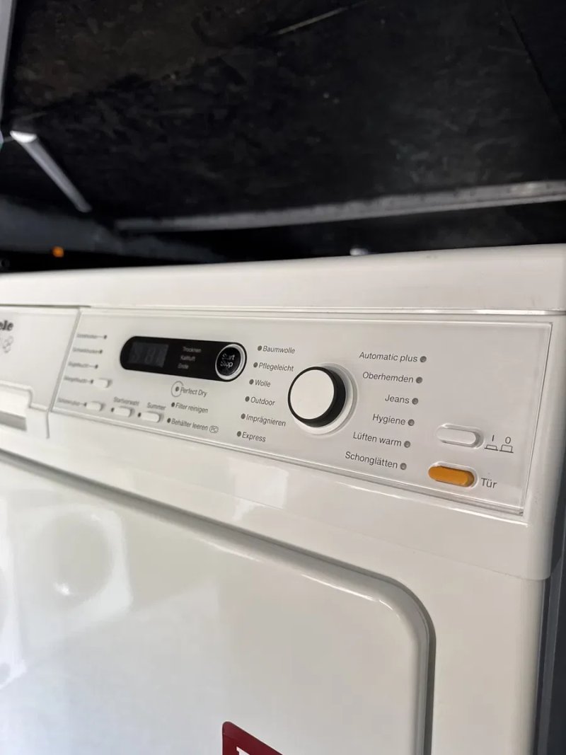 Сушильна машина Miele на тепловому насосі — фото 2