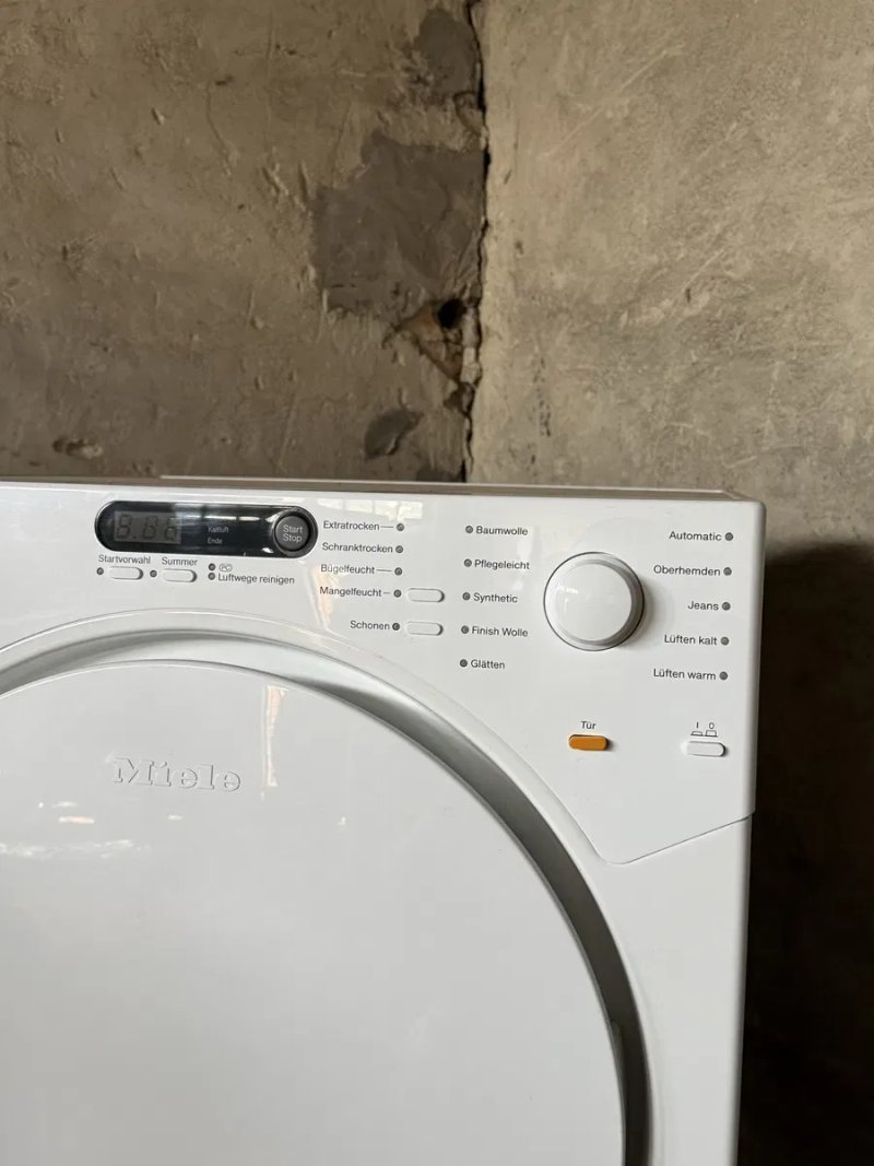 Сушильна машина Miele з підключенням до Каналізації — фото 2