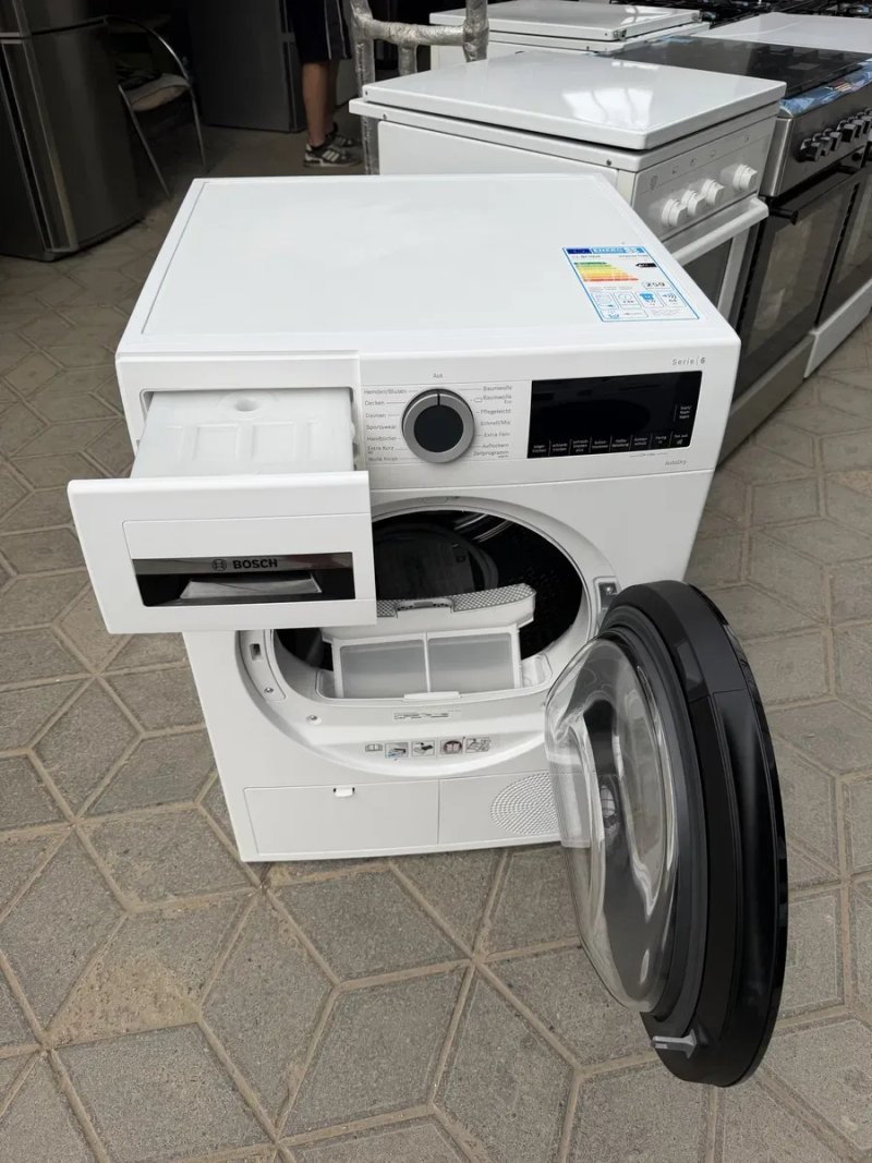 Сушильна машина на тепловому насосі Bosch WQG241030 — фото 6