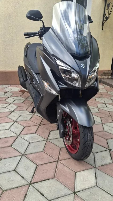 Suzuki Burgman 400 2018