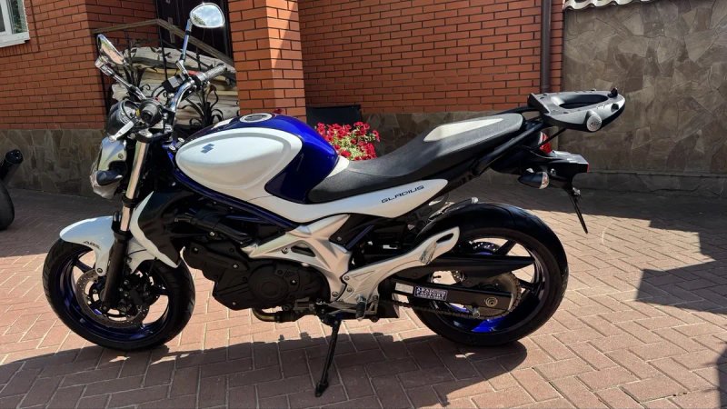Suzuki GLADIUS 400 Сузуки з Японії — фото 5