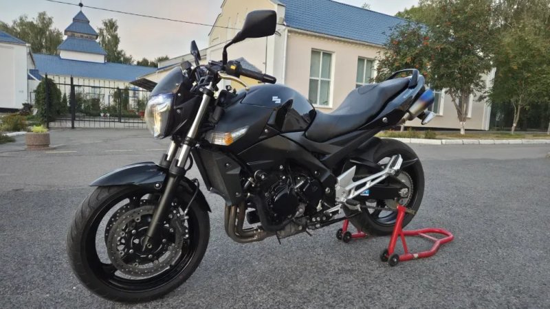 Suzuki GSR400 2011p.в. — фото 2