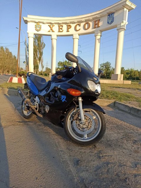 Suzuki GSX 750F катана