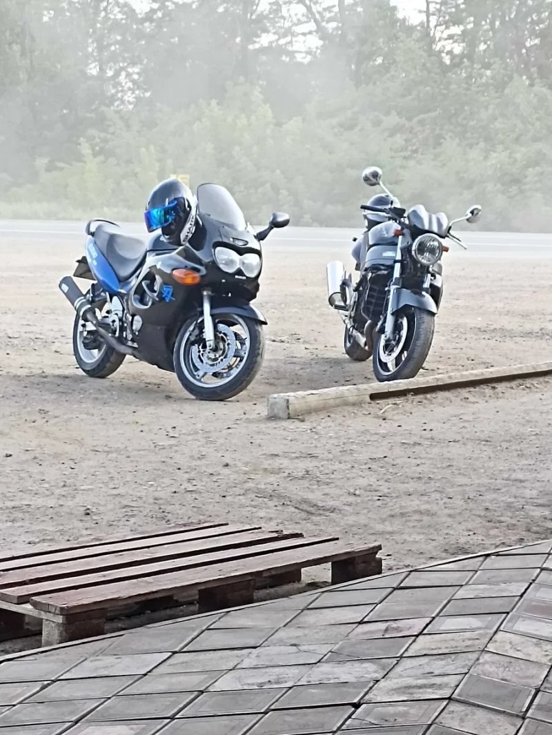 Suzuki GSX 750F катана — фото 2