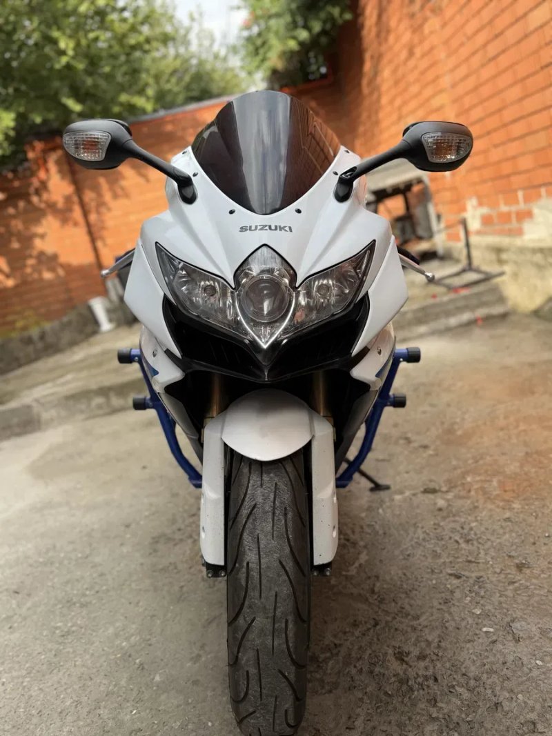 Suzuki GSX-R 600 К9 Состояние! — фото 5