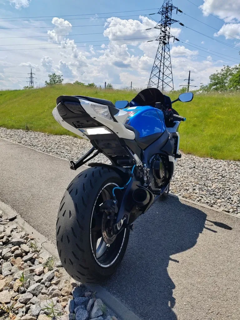 Suzuki GSX-R 750 L2 — фото 6