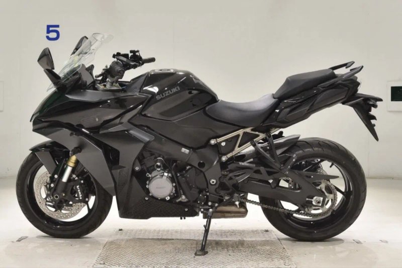 Suzuki GSX-S1000GT 2022 рік Сузуки — фото 2