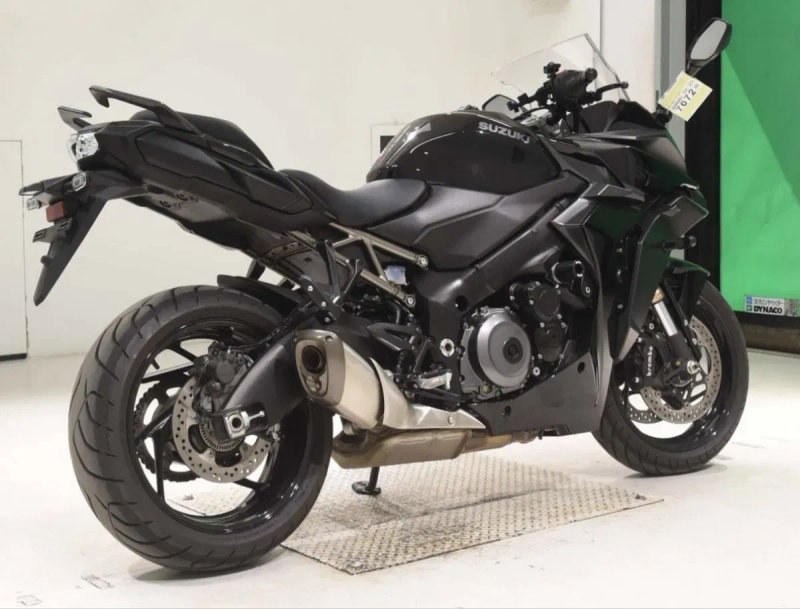 Suzuki GSX-S1000GT 2022 рік Сузуки — фото 5
