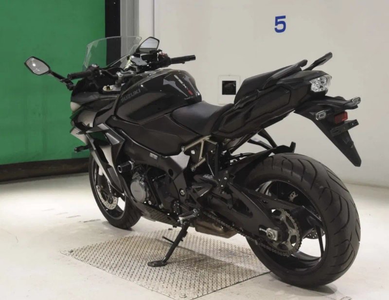 Suzuki GSX-S1000GT 2022 рік Сузуки — фото 6