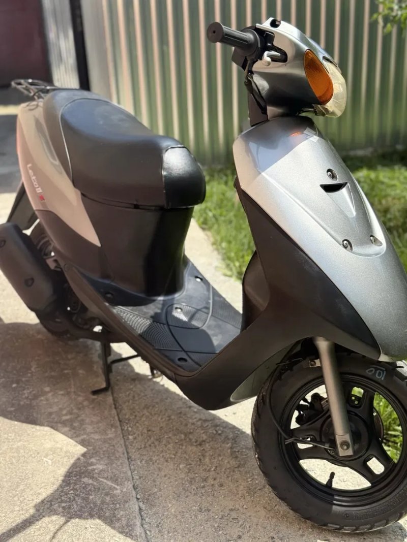 Suzuki lets 2 бабочка ,скутер з японії з контейнера мопед — фото 3