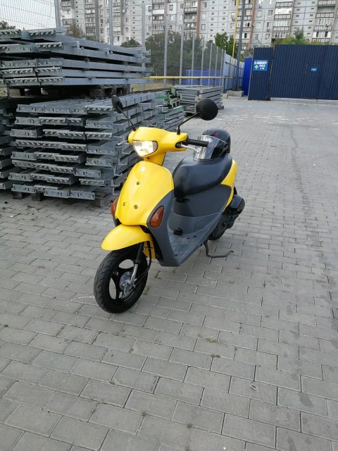 Suzuki lets 4 с контейнера