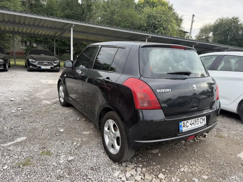 Suzuki Swift 1.3 бенз автомат — фото 6