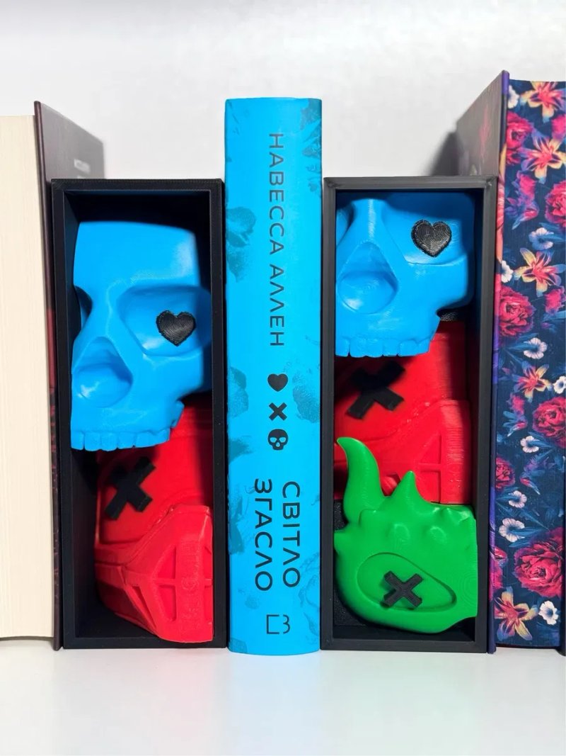 Світло згасло бук нук, маска Джоша, книжковий декор, букнук, book nook — фото 2