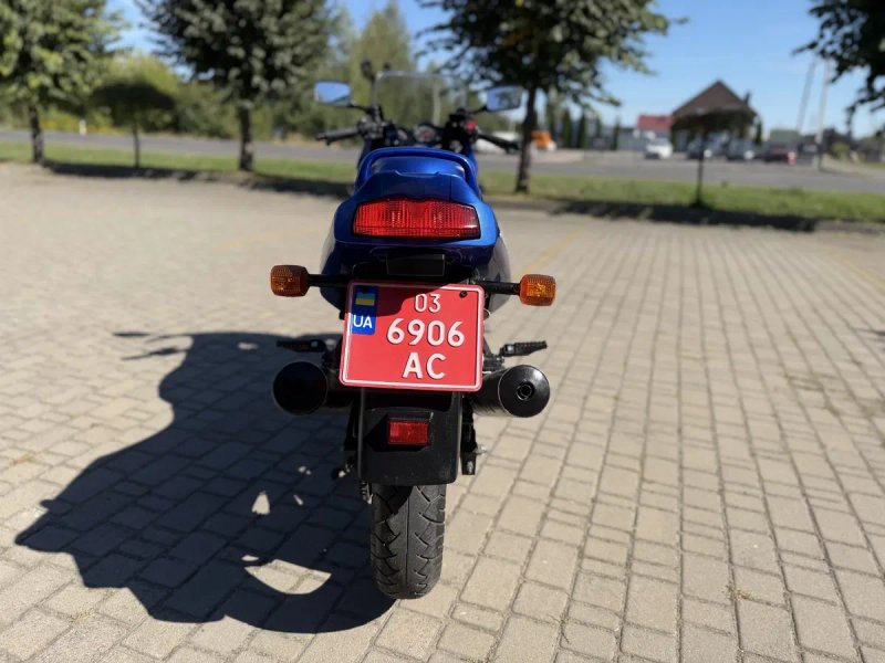 Свіжо доставлений з Німеччини Kawasaki GPZ500 S — фото 4