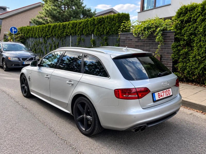 Свіжопригнана AUDI A4 Full — фото 8