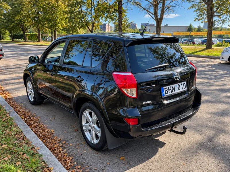 Свіжорригнаний Toyota RAV- 4 , 4*4 — фото 7