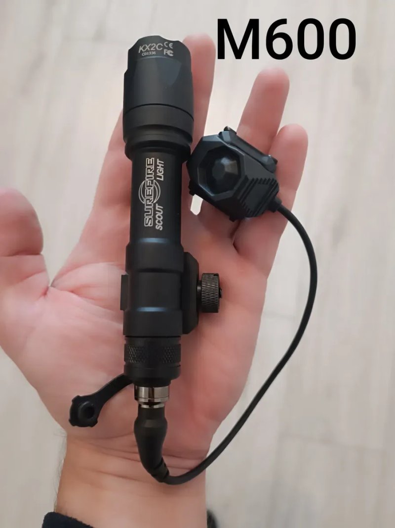 Тактичний ліхтар на зброю SureFire Scout, M600 — фото 2