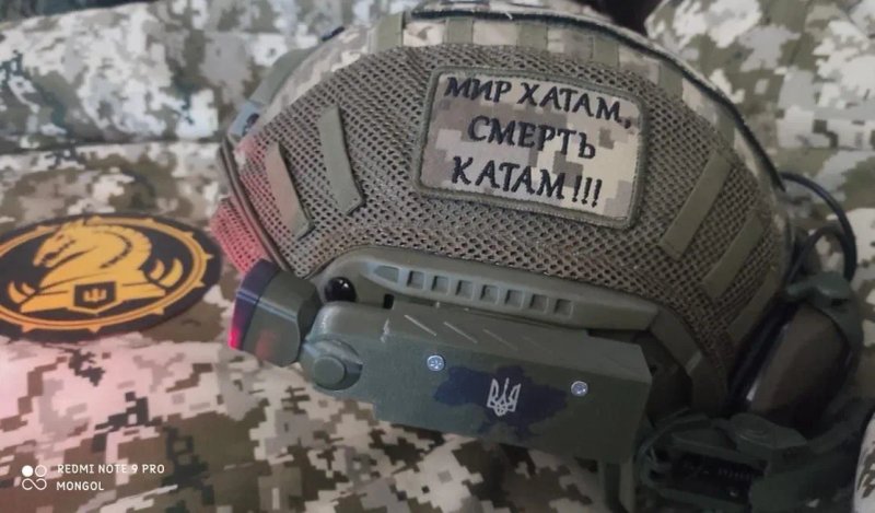 Тактичний ліхтарик на шолом червоний, білий діод 30+ годин світла - 320 грн — фото 4