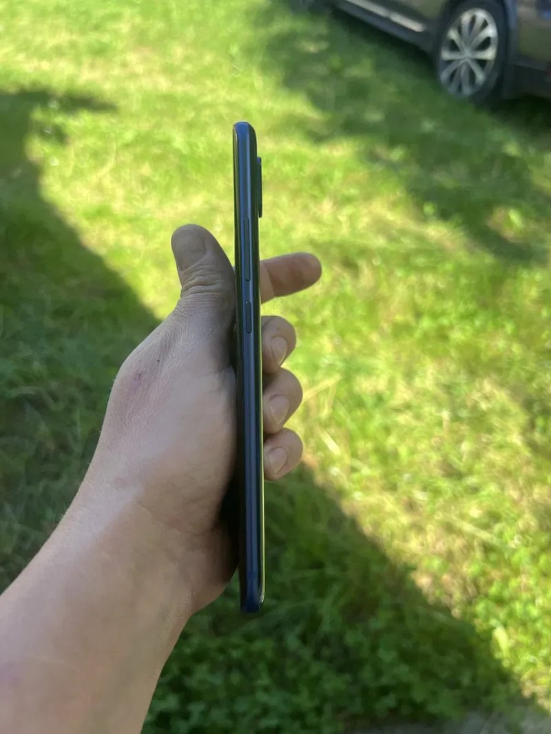 Телефон  ZTE Axon 10Pro 6/128gb — фото 7