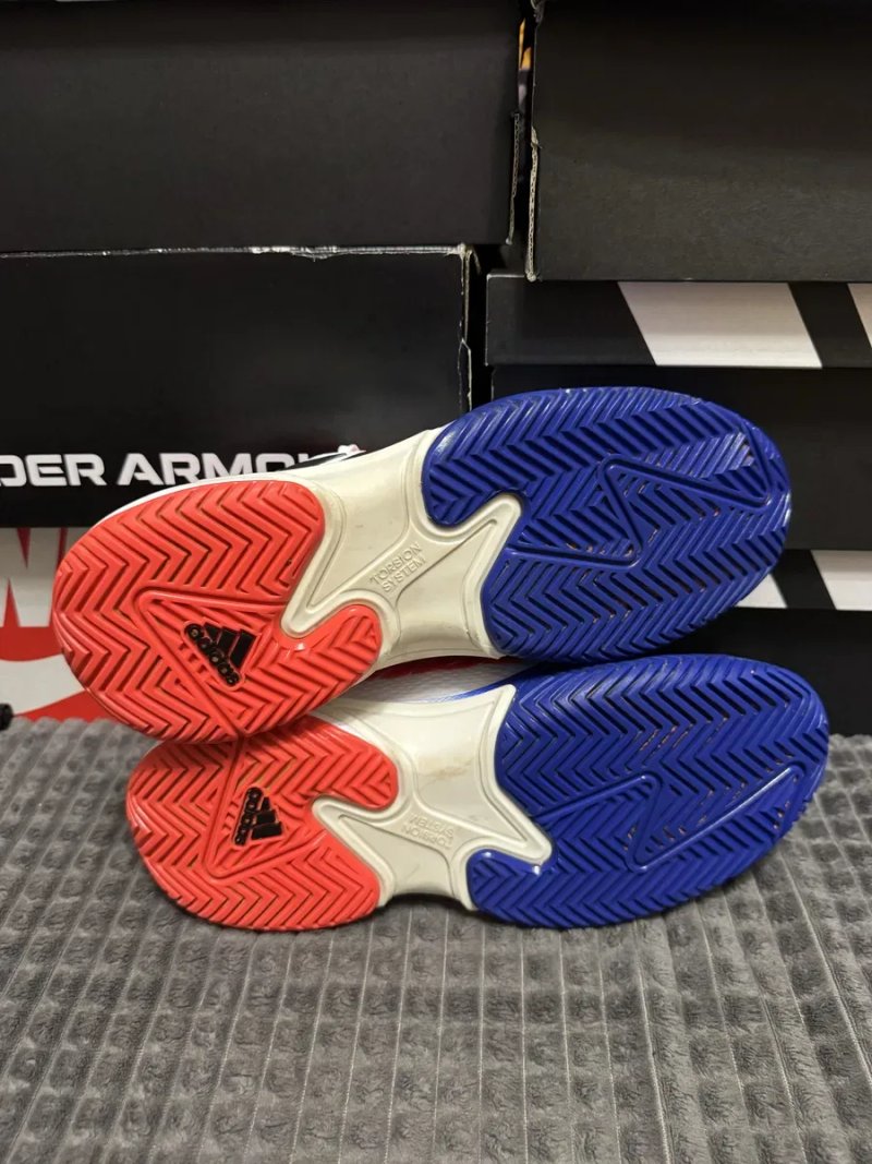 Тенісні кросівки  Adidas Barricade 42(26,5см) оригінал — фото 7