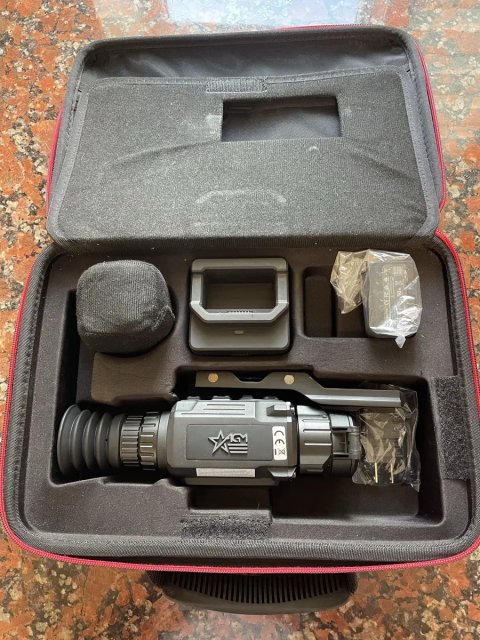 Тепловізійний приціл AGM RATTLER V2 25-256