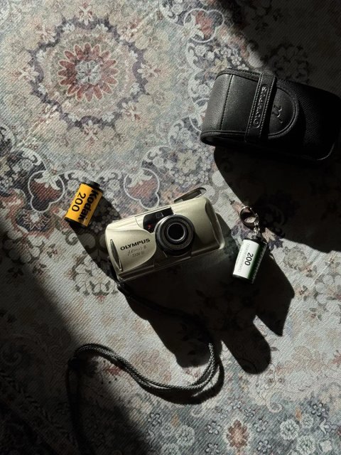 Терміново! Olympus mju Il zoom 80 плівковий фотоапарат