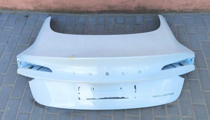 Tesla M3 HIGHLAND 2024 Крышка багажника Ляда — фото 6