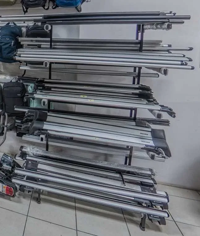 Thule кит багажник поперечины упоры крепления на крышу любого авто бу адаптери нові вітринні підбір Wingbar Evo гладкий дах штатні інтегровані рейлінг — фото 2