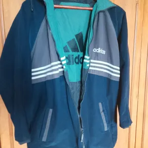 Двостороння вінтажна куртка Adidas 90-х (Фліс / Плащівка)