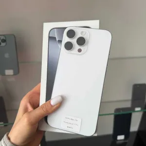 iPhone 16 Pro Max 256 Gb Neverlock (фіз карта) / Магазин + Гарантія
