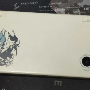 Nintendo DSi Final Fantasy Crystal Chronicles видання